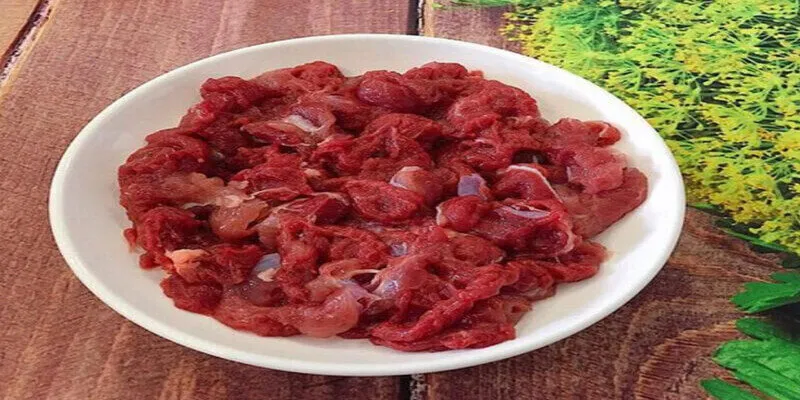 Đồ ăn chính nuôi gà đá tới pin